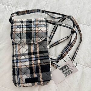 Vera Bradley Carson Cellphone Crossbody. - NWT